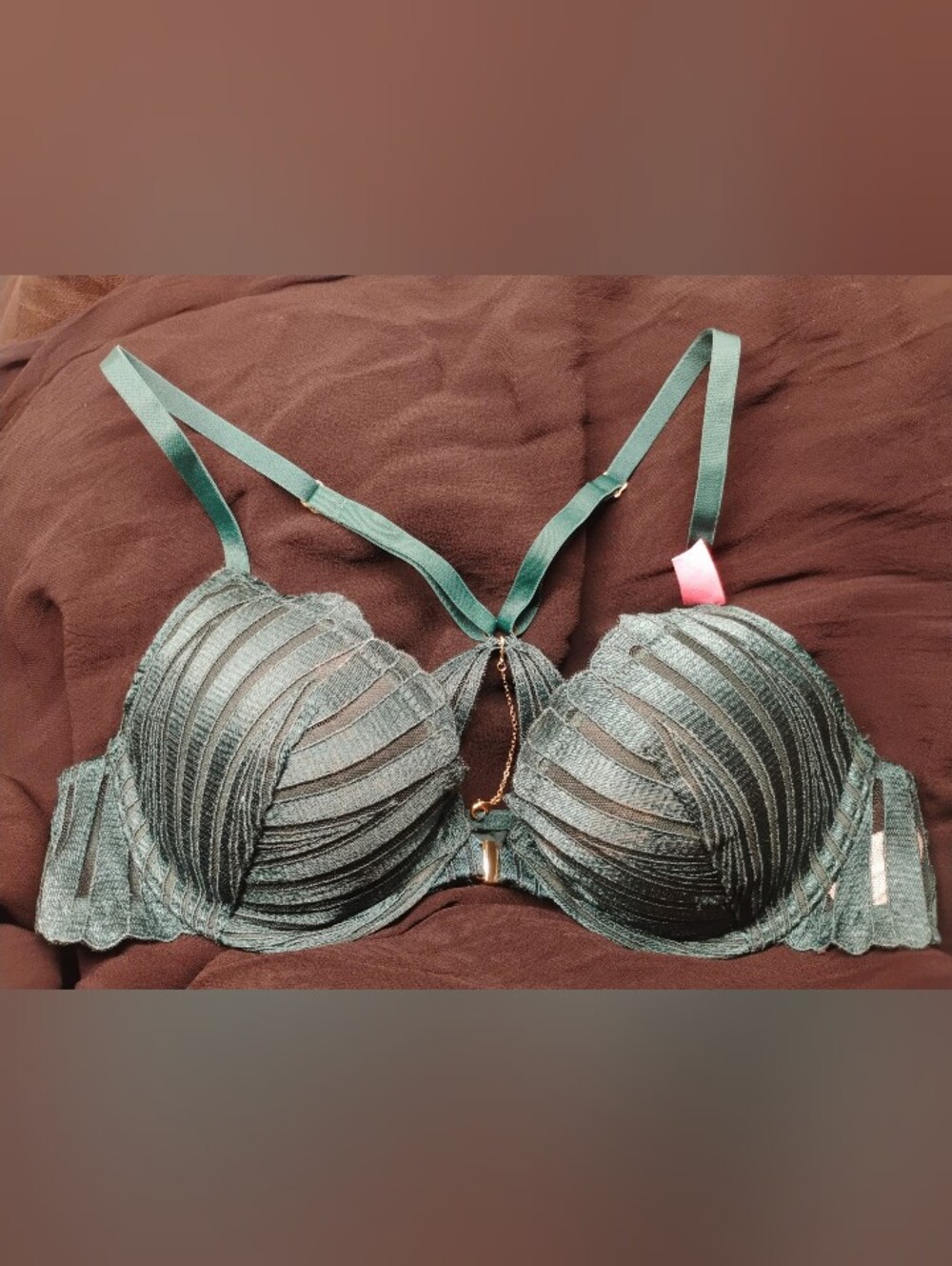 Etam Emerald Green Bra with Textured Leaf detail and front Gold Hardware closure